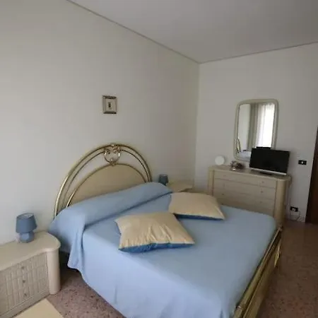 Daire Pochi Passi Da San Pietro Metro A Cipro *