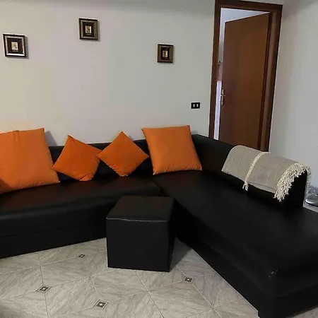 Pochi Passi Da San Pietro Metro A Cipro Appartement