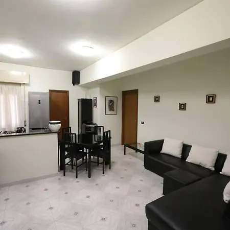 Pochi Passi Da San Pietro Metro A Cipro Apartmán